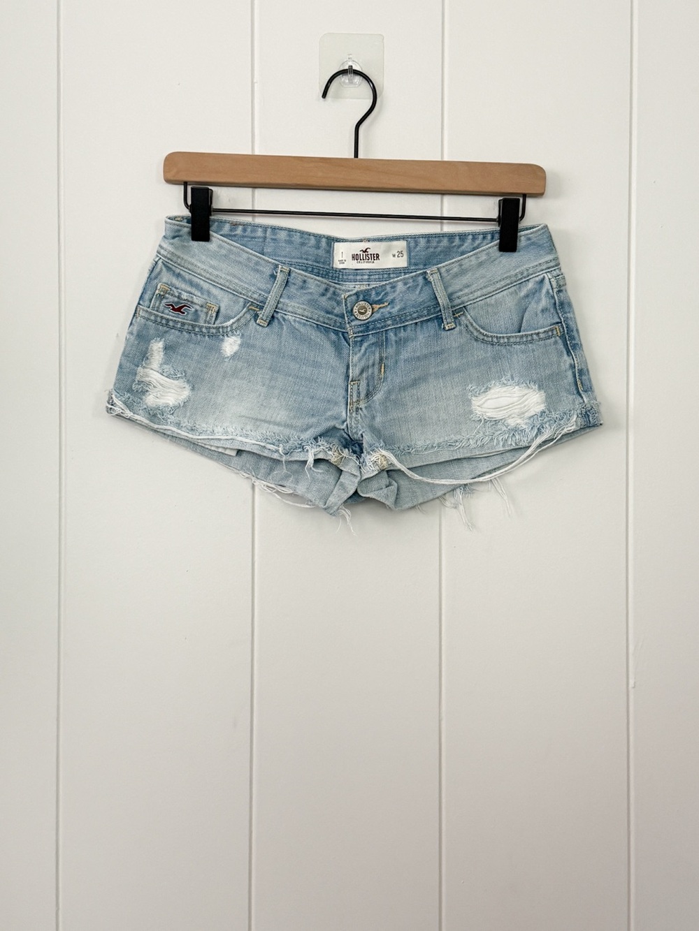 Hollister | Low-Rise Distressed Denim Shorts